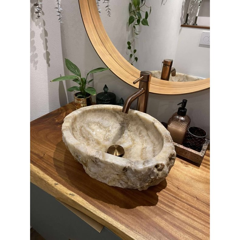 Natursterns h�ndvask fra en flodsten + Plankebord i Suartr�