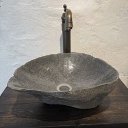 H�ndvask flodsten SORT/GR�