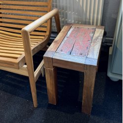 Bord/skammel i hrdt skibstr