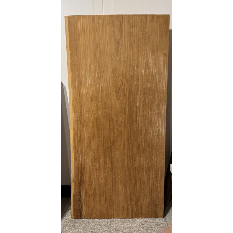 Bordplade Teaktr� - Uden stav limninger - Kun afhentning i showroom/butikken - Tilbudpris: 4.700 kr.