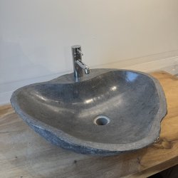 H�ndvask flodsten - Gr�meleret