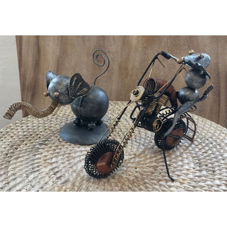 Metal figur