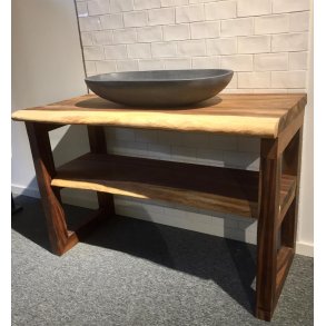 Suartrs bordplade og ben stel i Suartr